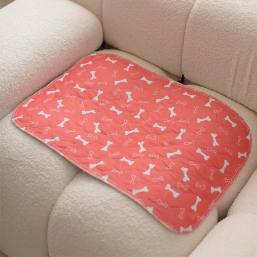 Super Absorbent Pet Bed Mat Washable Reusable Puppy Pee Pad with Pheromones Anti-Slip Leak-Proof Pet Training Pads Pet Training