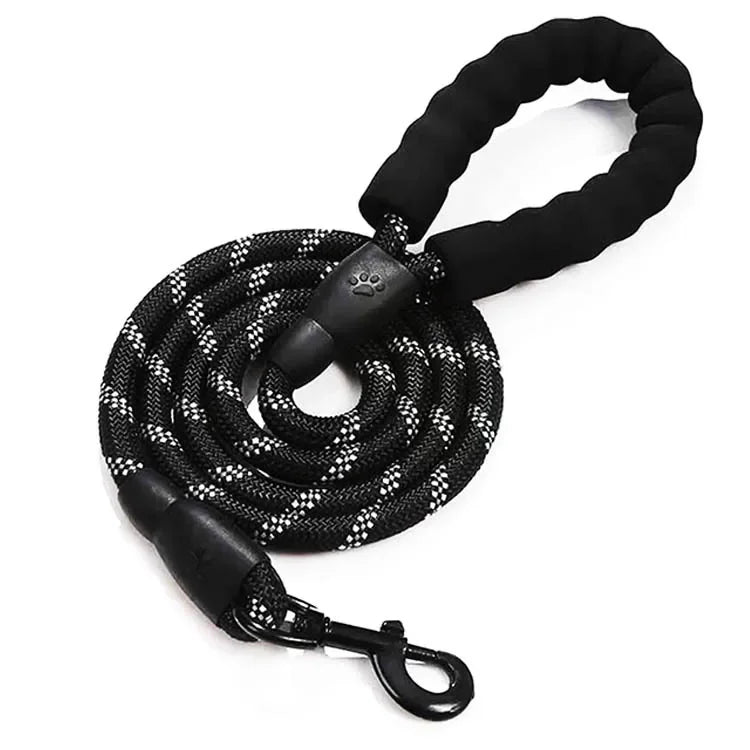 Dog Leash: Strong Reflective Dog Leash for All Sizes